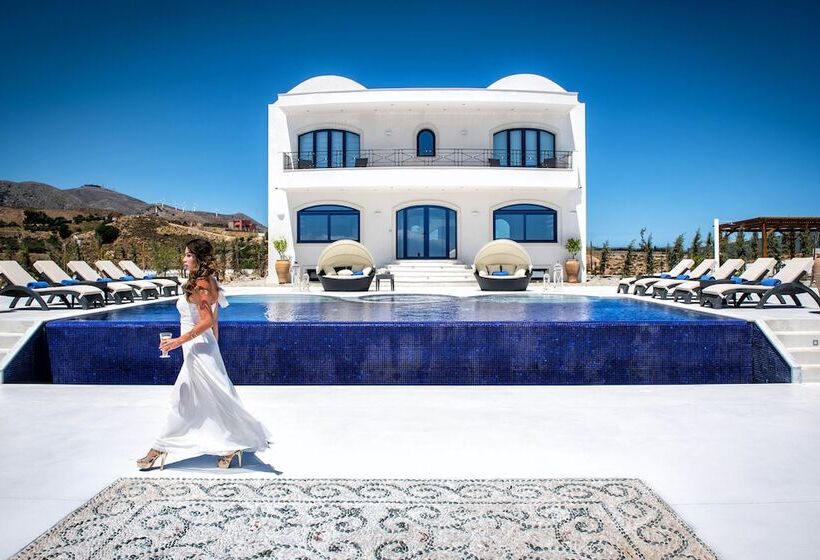 Villa Santorini, Wine Dark Sea Villas