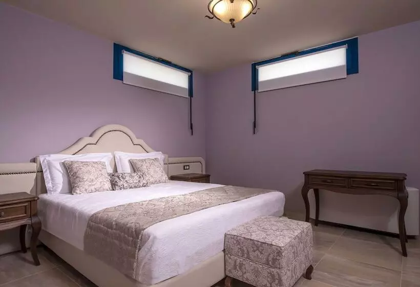 Villa Santorini, Wine Dark Sea Villas