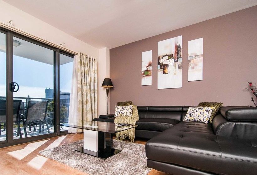 West Perth Luxury Apartment