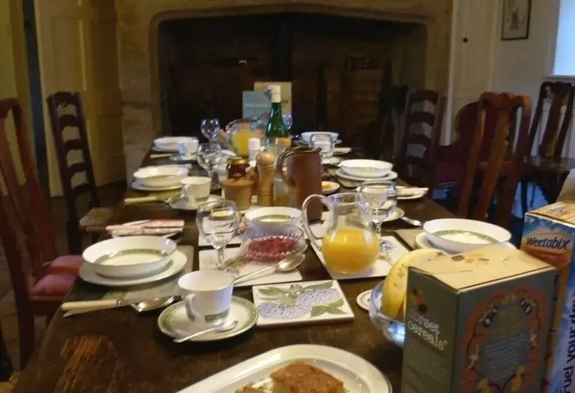 Aamiaismajoitus (B&B) Lower Severalls Farmhouse