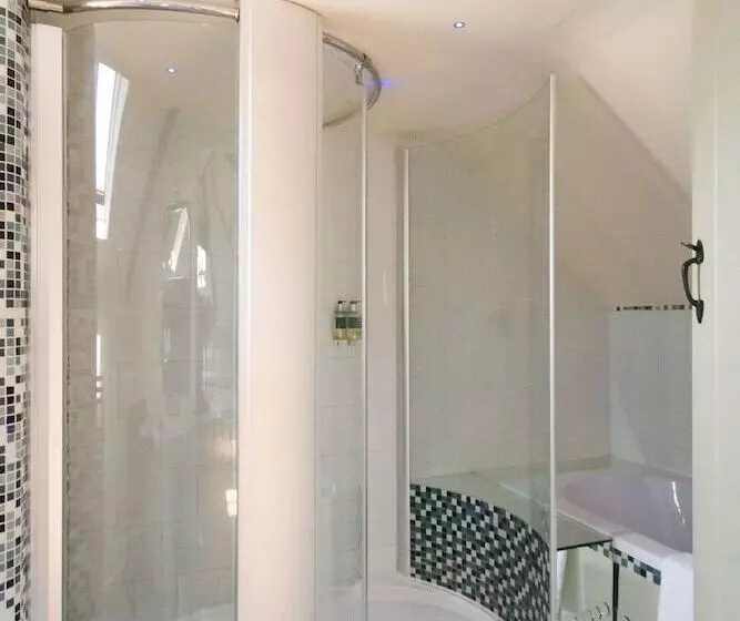 Aamiaismajoitus (B&B) Lower Severalls Farmhouse