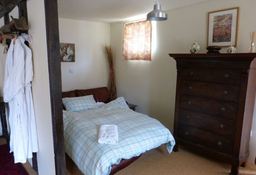 住宿加早餐  Lower Severalls Farmhouse