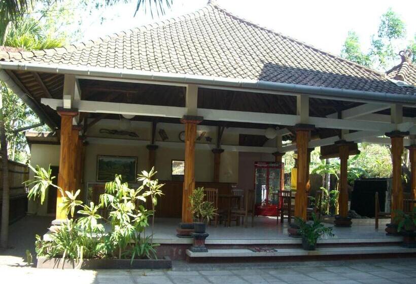 Bed and Breakfast Matahari Tulamben Guesthouse