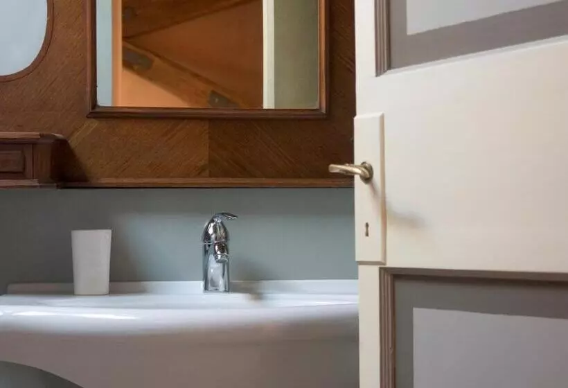 تختخواب و صبحانه Palazzo Romani Adami