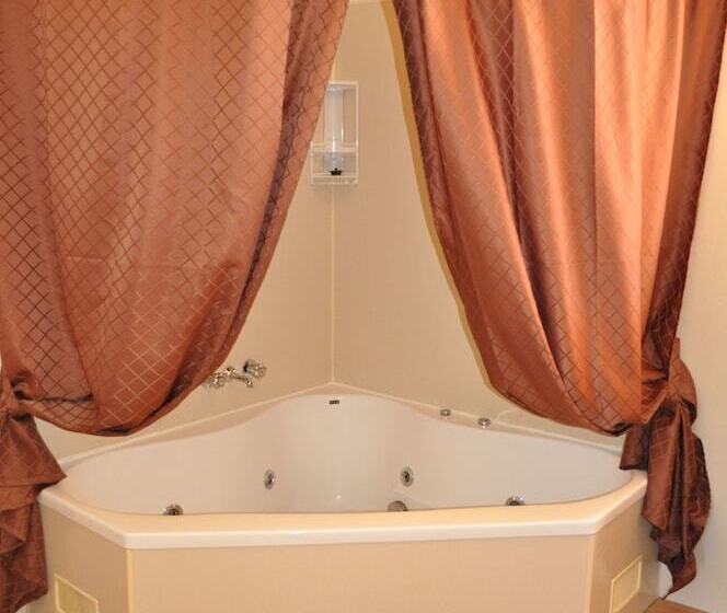 Bracken Ridge Villas