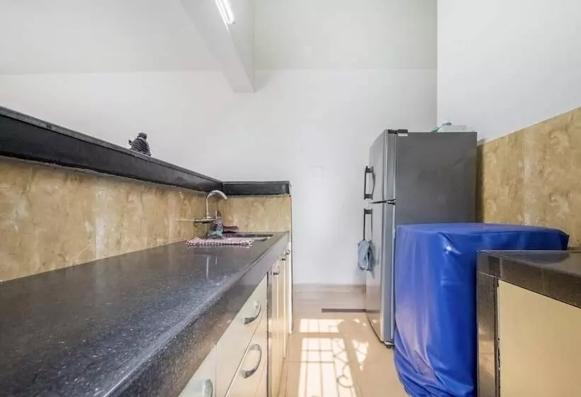 Guesthouser 1 Bhk Apartment In   84f8