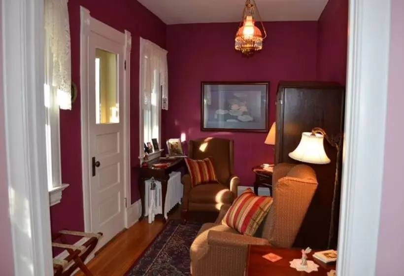 Habberstad House Bed And Breakfast