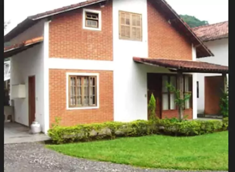 Hotelli Aconchegos Ile De France