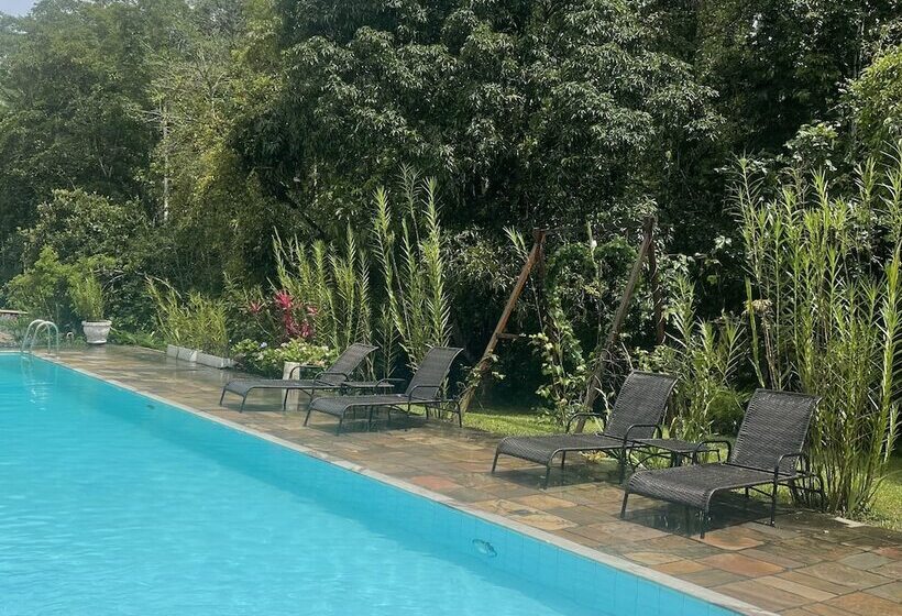 ホテル Aconchegos Ile De France