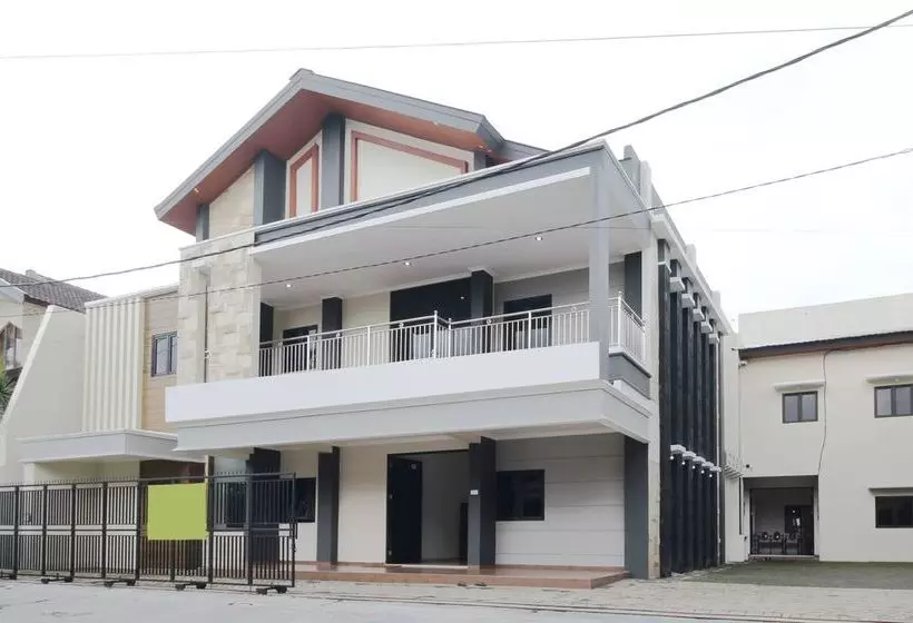 ホテル Airy Syariah Sukun Bandahara 21 Malang