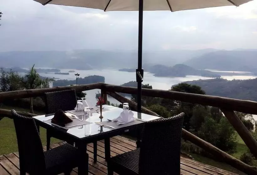 هتل Arcadia Lodges Lake Bunyonyi