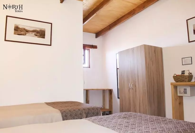 ホテル Atacama Budget Bed & Tours