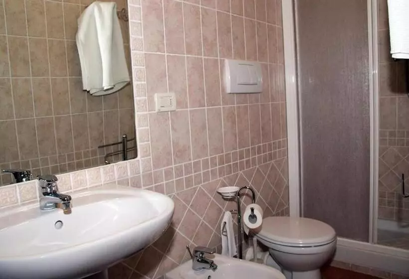 هتل Il Pino Bioagricoltura