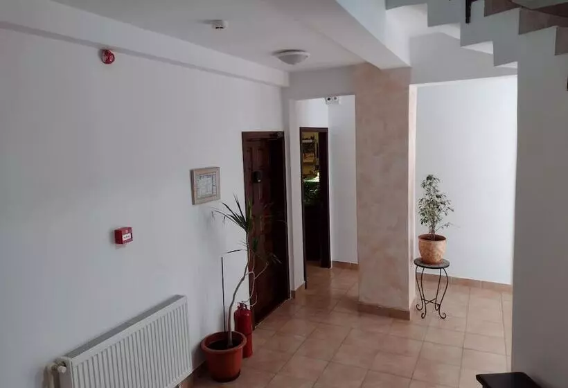 Hotel Adrys Boutique Villa