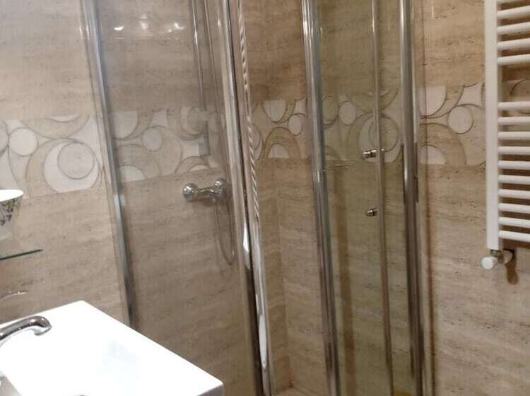 酒店 Adrys Boutique Villa