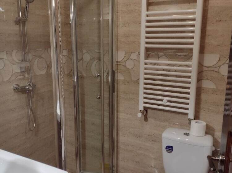 酒店 Adrys Boutique Villa