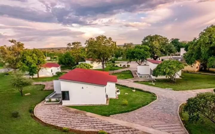 هتل Zambezi Way Lodge