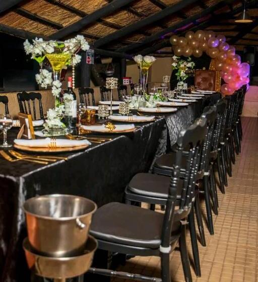 هتل Zambezi Way Lodge