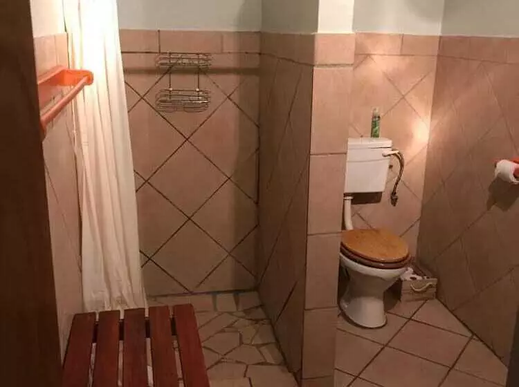 Kololo Bed And Breakfast