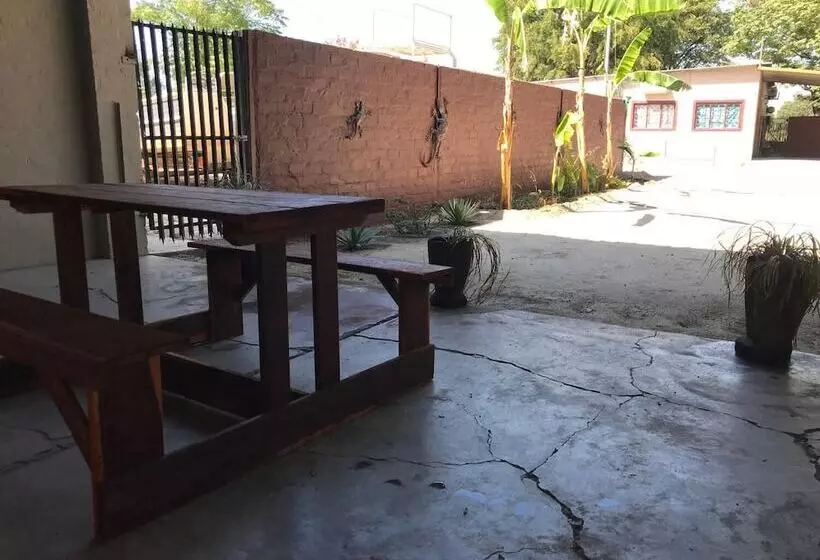 Kololo Bed And Breakfast