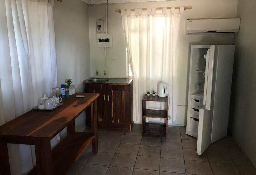 Kololo Bed And Breakfast