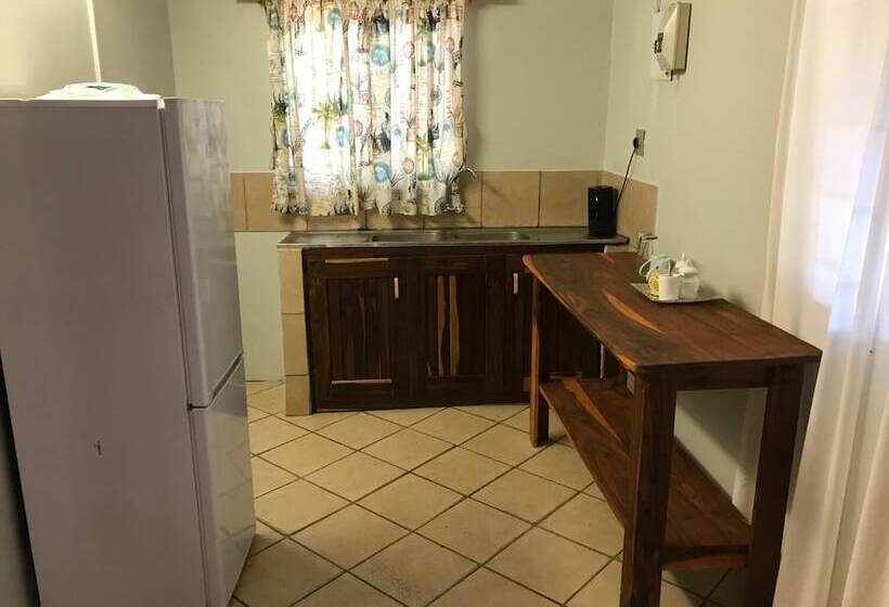 Kololo Bed And Breakfast