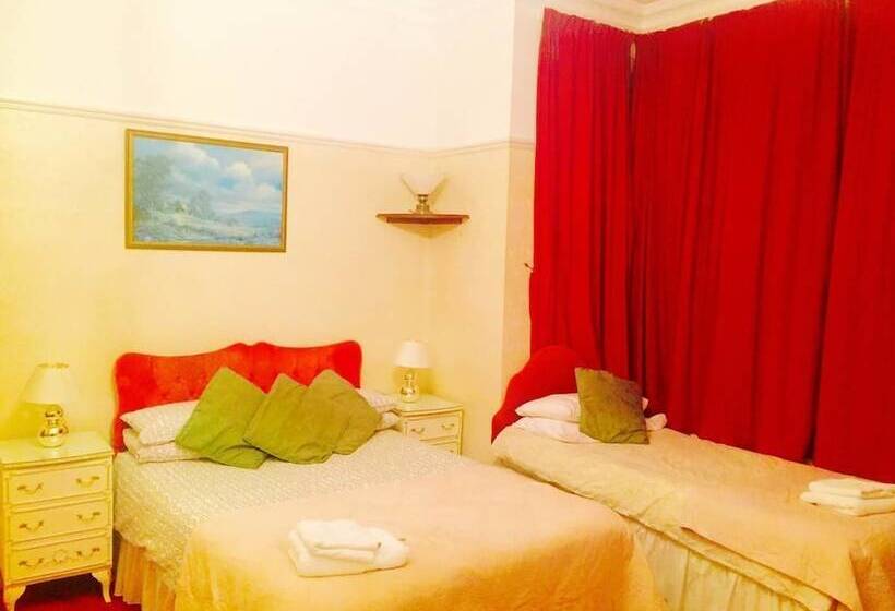 بنسيون Southend Inn