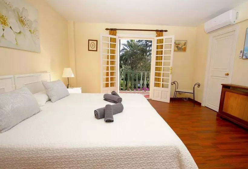 Villa Son Vida Home & Golf
