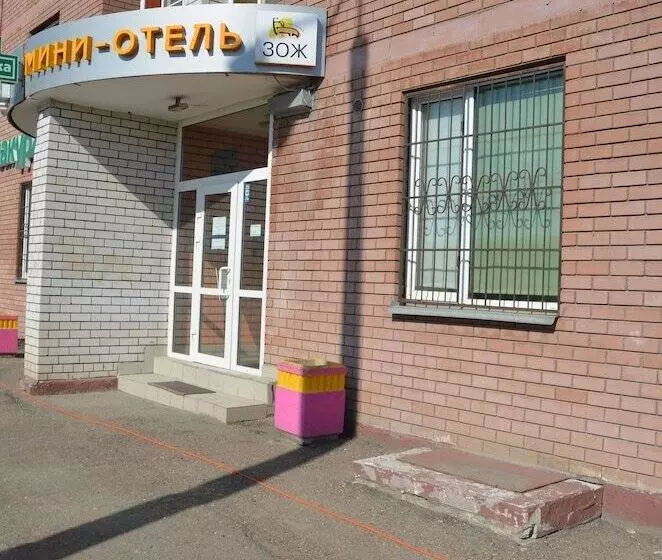 Hostel Zozh