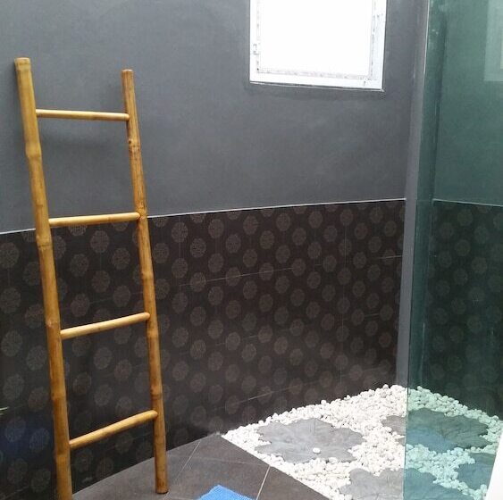 בית מלון כפרי 102 Ville