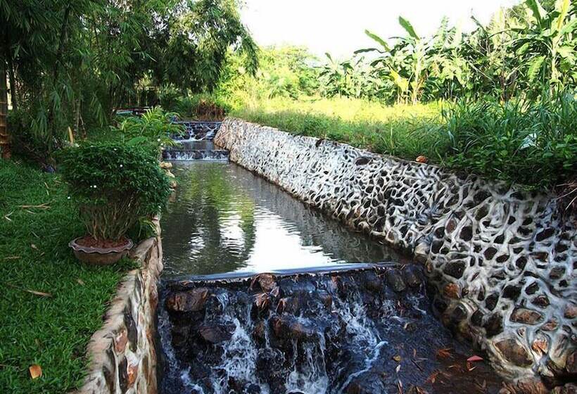 בית מלון כפרי 102 Ville