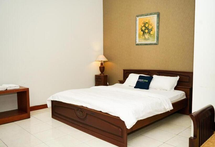 Urbanview Hotel Ratu Elok Syariah Banjarbaru By Reddoorz