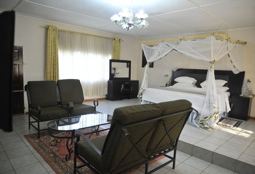 هتل Anina S Executive Lodge