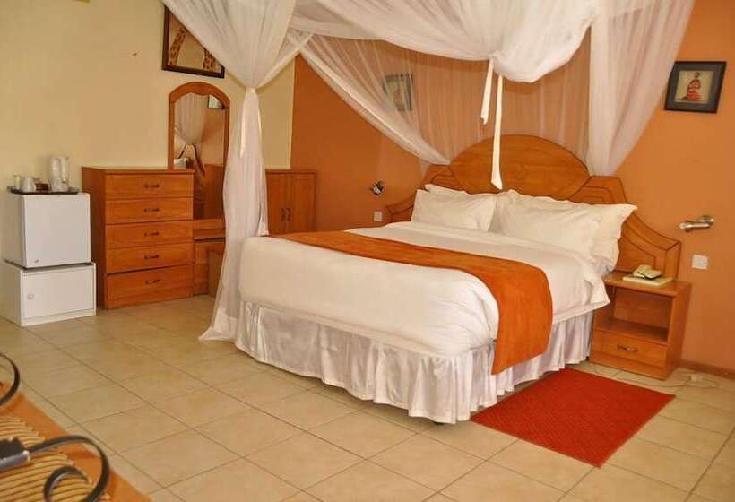 هتل Anina S Executive Lodge