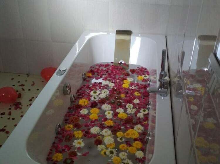 Kv Hotel & Restaurant