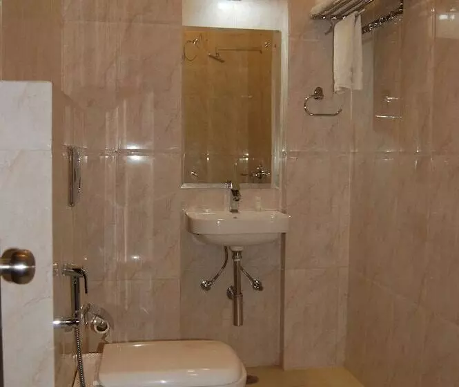 Kv Hotel & Restaurant