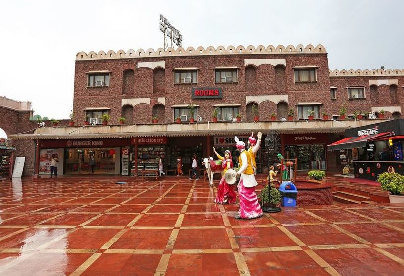 Hotelli Oyo 16565 Karnal Haveli