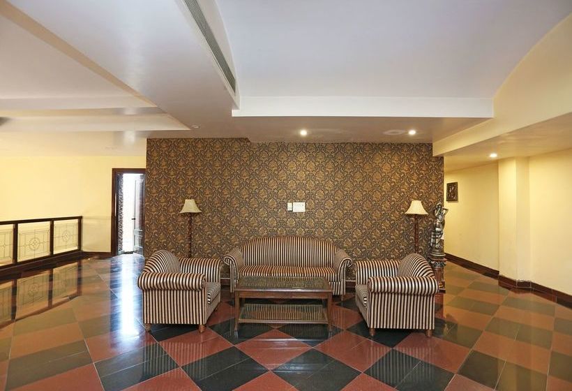 Hotelli Oyo 16565 Karnal Haveli