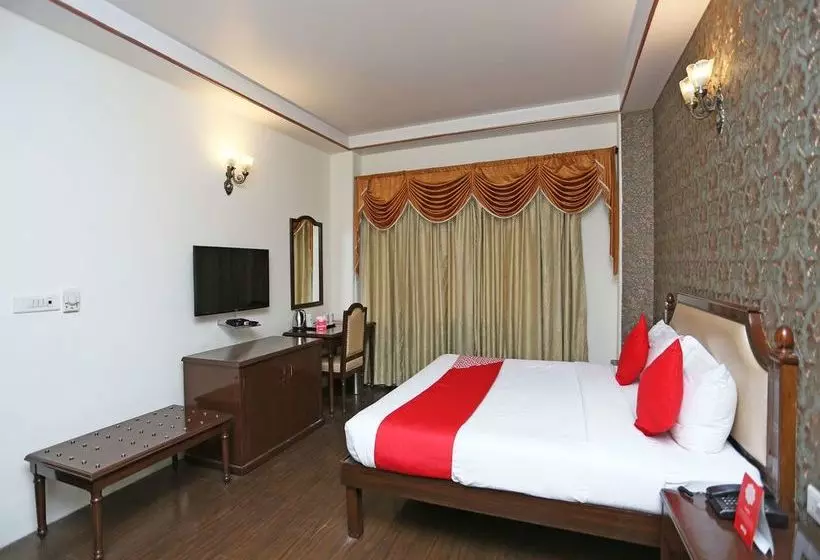 ホテル Oyo 16565 Karnal Haveli