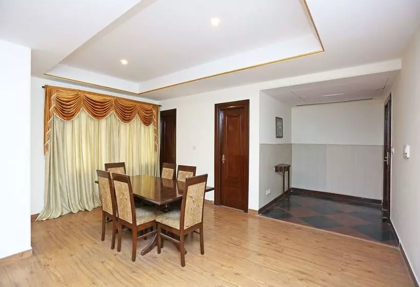 ホテル Oyo 16565 Karnal Haveli