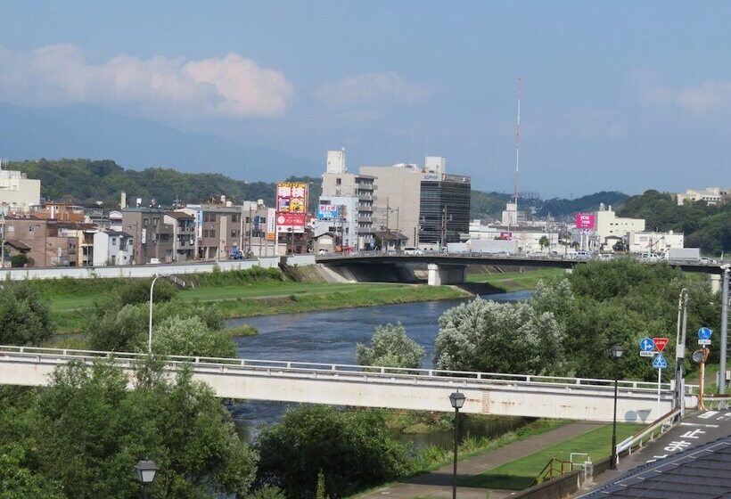 فندق Tsuyama Grand