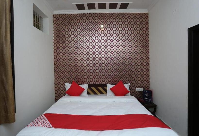 Oyo 15481 Hotel Star