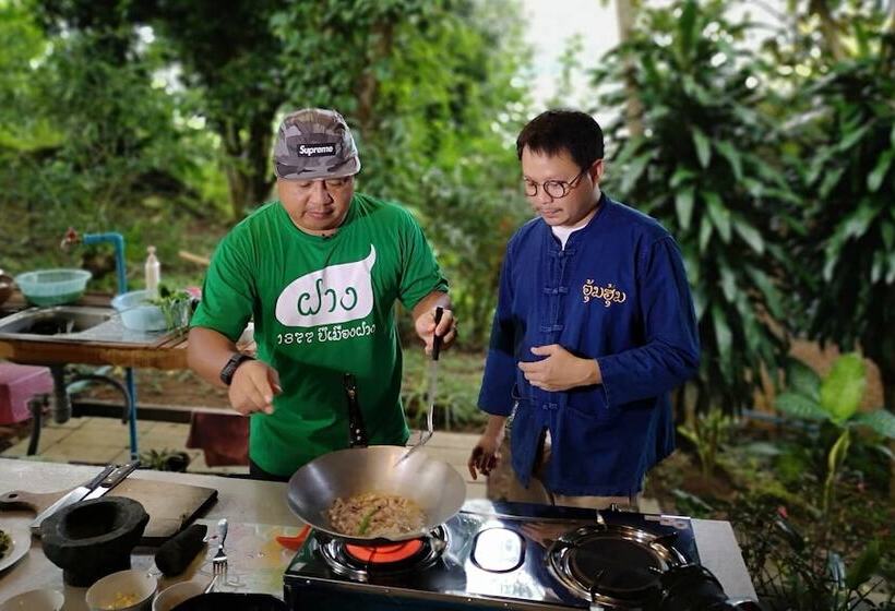 פנסיון Aum Hum Homestay