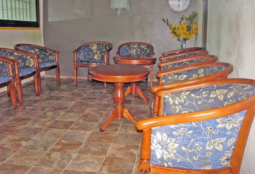 پانسیون Résidence Emeraude