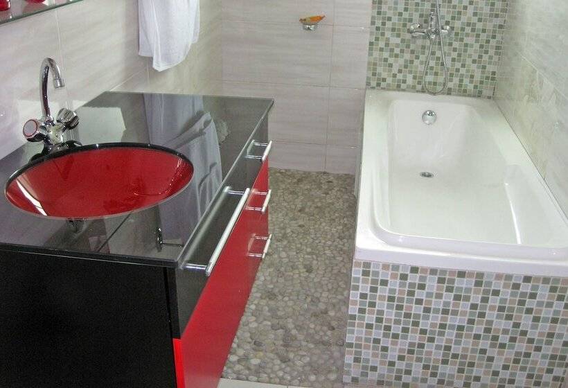 پانسیون Résidence Emeraude