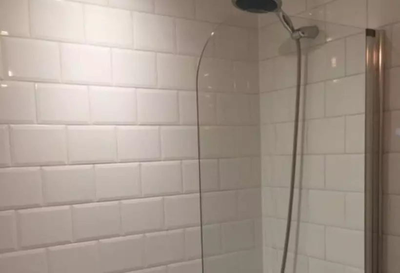 The Clacks Rustic Abode