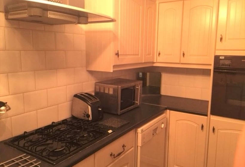 The Clacks Rustic Abode