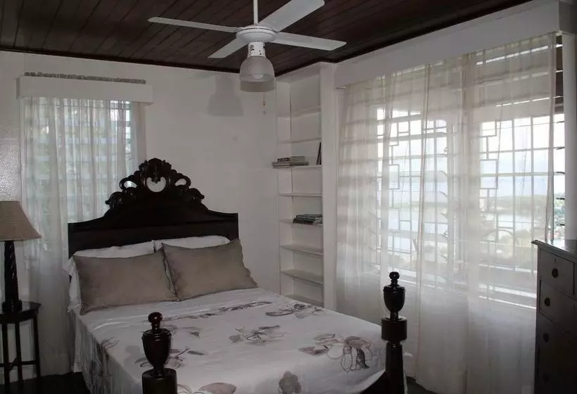 Treetops Villa