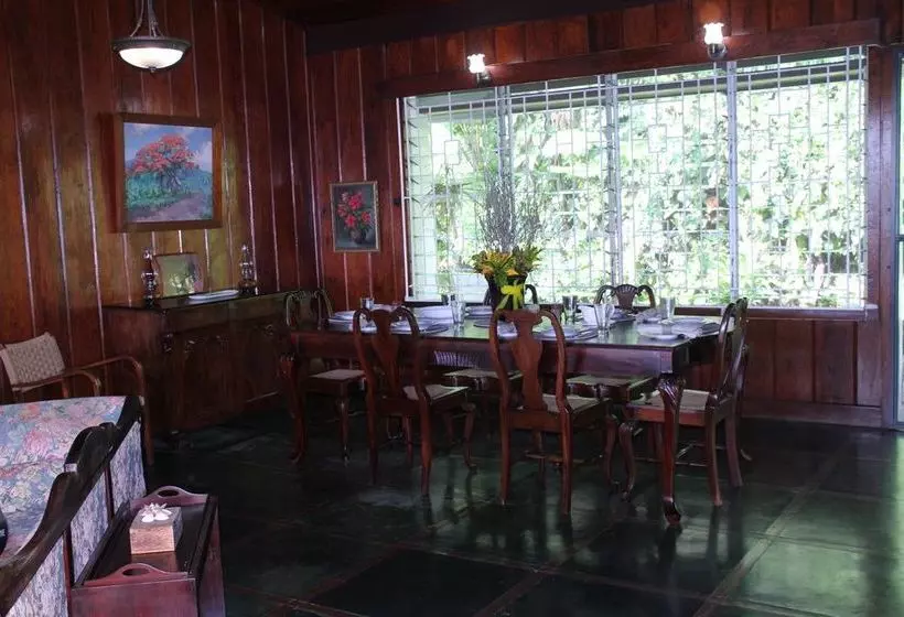 Treetops Villa