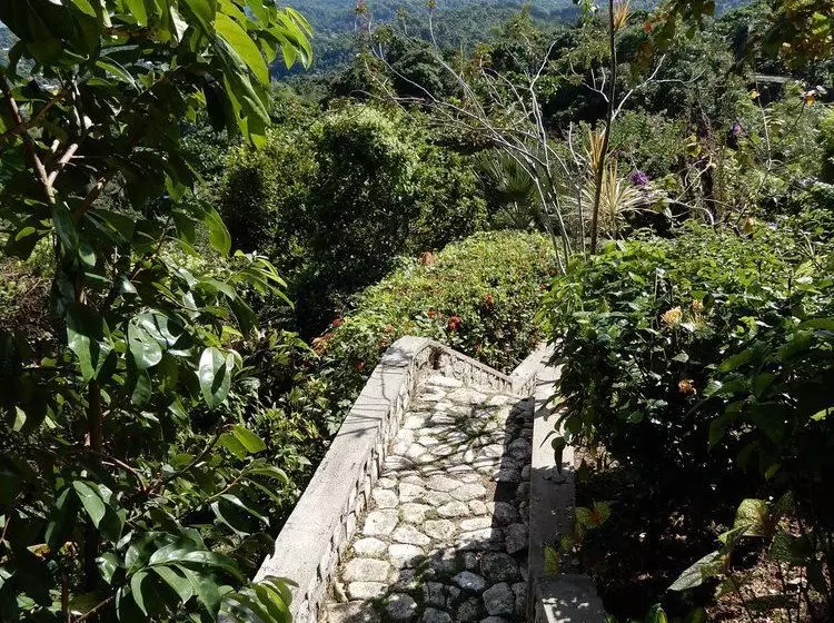Treetops Villa